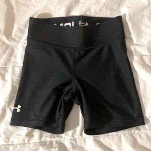 Under Armour Biker Shorts XS